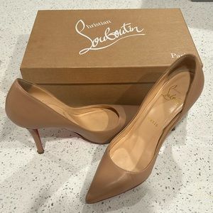 Nude christian louboutin heels (apostrophe pump)